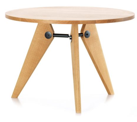 kulatý stůl z dubového dřeva