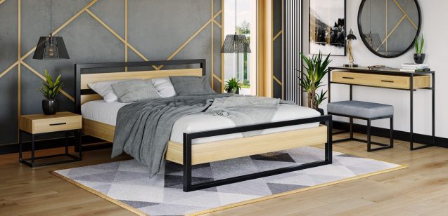 dřevěná postel na kovové konstrukci