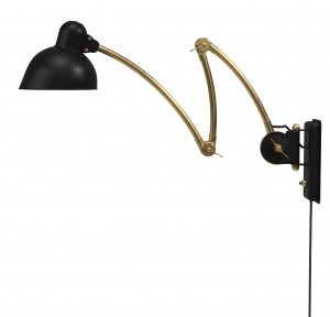 nástěnná lampa s kloubovým ramenem